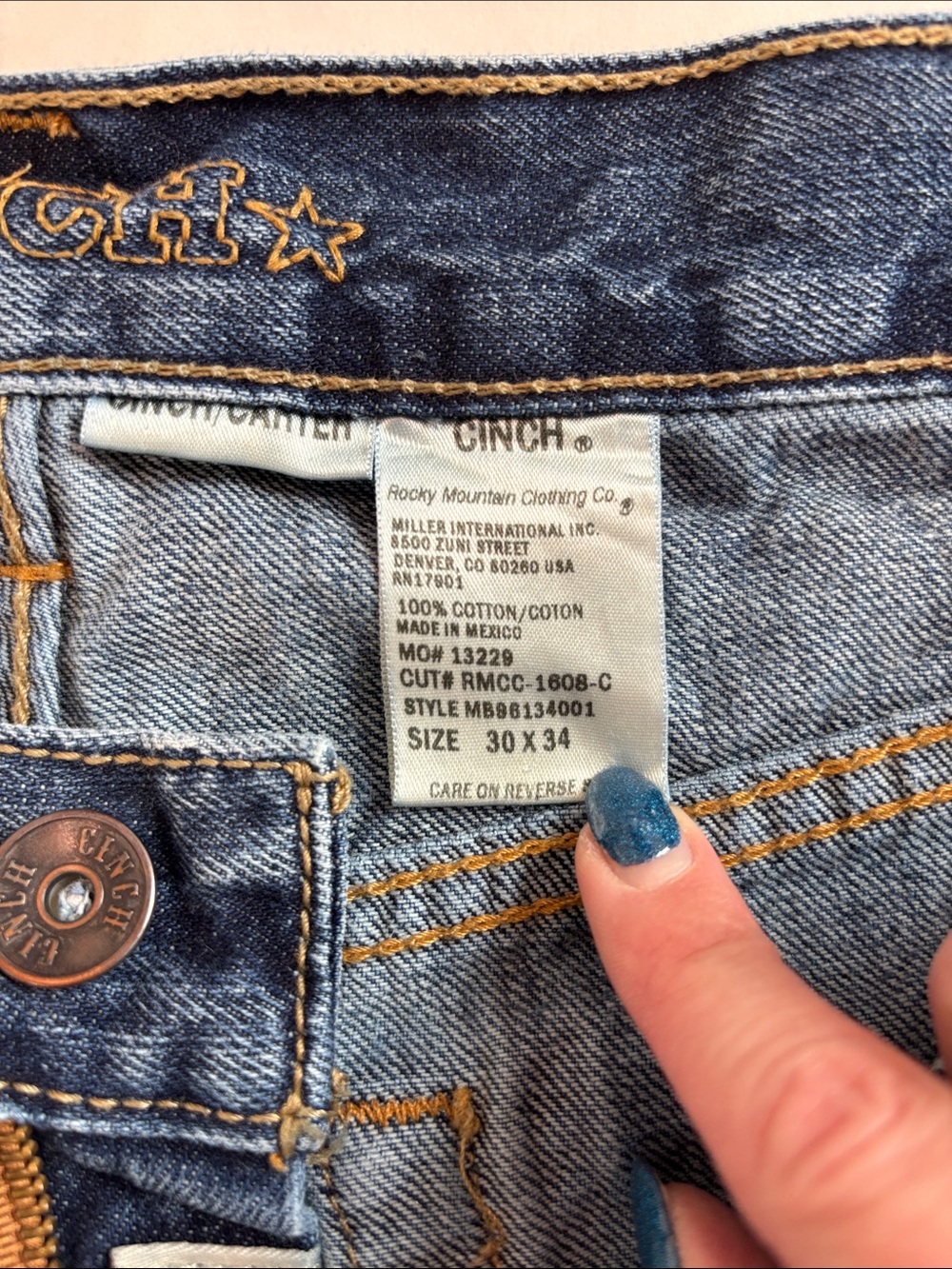 Cinch Carter Denim Jeans in Medium Blue with Contrast Stitching - Picture 7 of 15